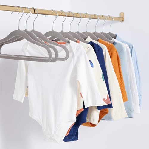 Amazon Basics Kids Velvet Non-Slip Space Saving Clothes Hangers with Shoulder Notches, Sturdy Closet Organizer for Baby/Toddler, 11.6", Gray, 30-Pack - Image 5