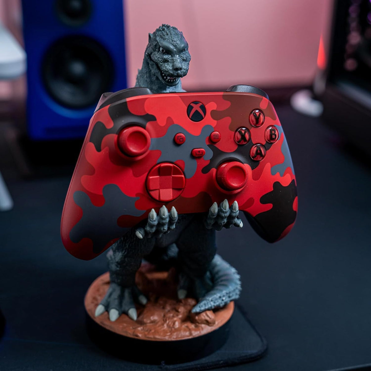 Exquisite Gaming Cable Guys Godzilla Controller Holder - 8.5in Licensed Collectible Figure & Phone Stand - Image 3