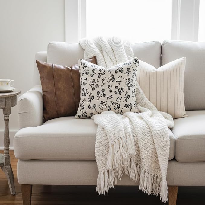 18x18 Chenille Jacquard Throw Pillow Cover, Off-White Vintage Floral Cushion Case with Piped Edges, Decorative Accent for Sofa, Couch & Bed, 2 Pack - Image 8
