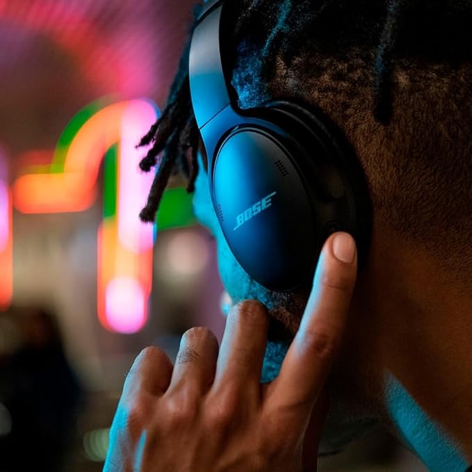 Bose QuietComfort 45 Bluetooth Wireless Noise Cancelling Headphones - Triple Black (Renewed) - Image 6