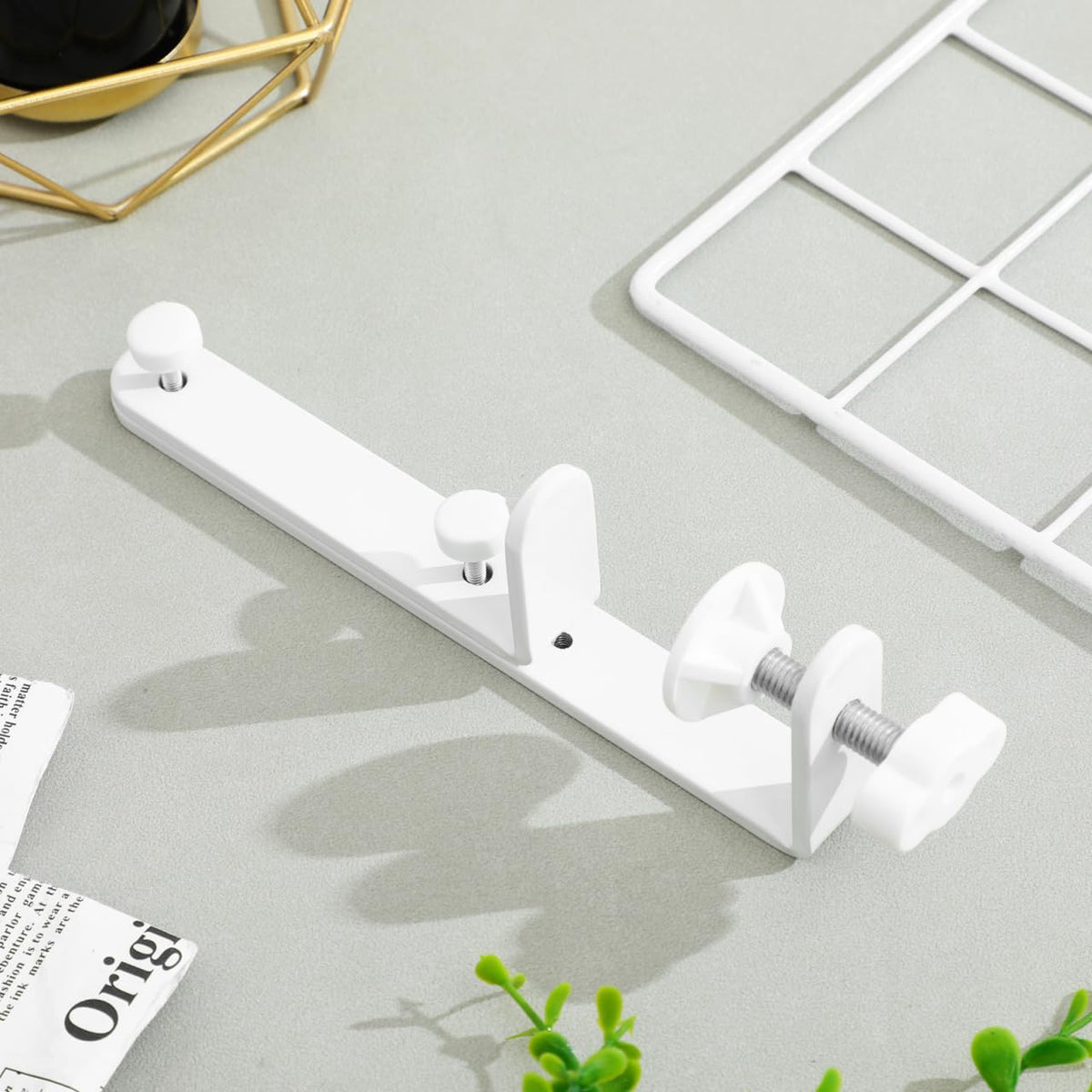 DOITOOL Pegboard Panel Support Tabletop Pegboard Stand Desk Mount Brackets for Panel Display Desk Clamp Bracket 2-piece Holder for Retail Shelving - Image 3