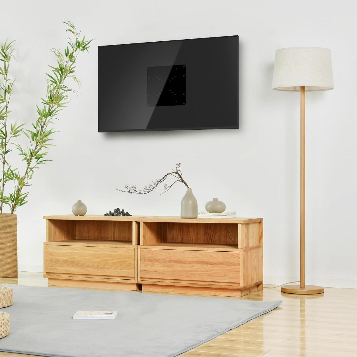 HumanCentric VESA Mount Adapter Plate for Flat & Curved TVs - 200 x 200mm - Image 5