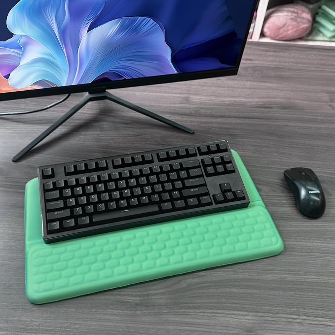 Computer Keyboard Stand with Wrist Rest, Ergonomic Tilted Keyboard Holder - Keyboard Riser with Wrist Pad - Keyboard Tray Support for Office Home - Green - Image 7