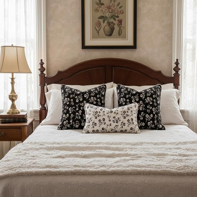 18x18 Chenille Jacquard Throw Pillow Cover, Black Vintage Floral Cushion Case with Piped Edges, Decorative Accent for Sofa, Couch & Bed, 2 Pack - Image 6