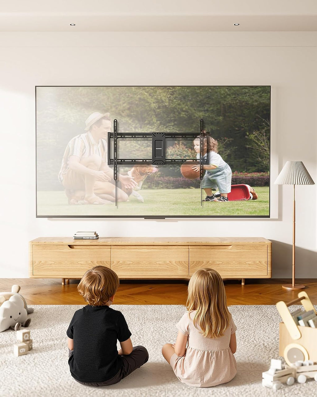 monTEK Heavy Duty Fixed TV Wall Mount for 37–90 Inch TVs, 200 lbs Capacity - Image 9