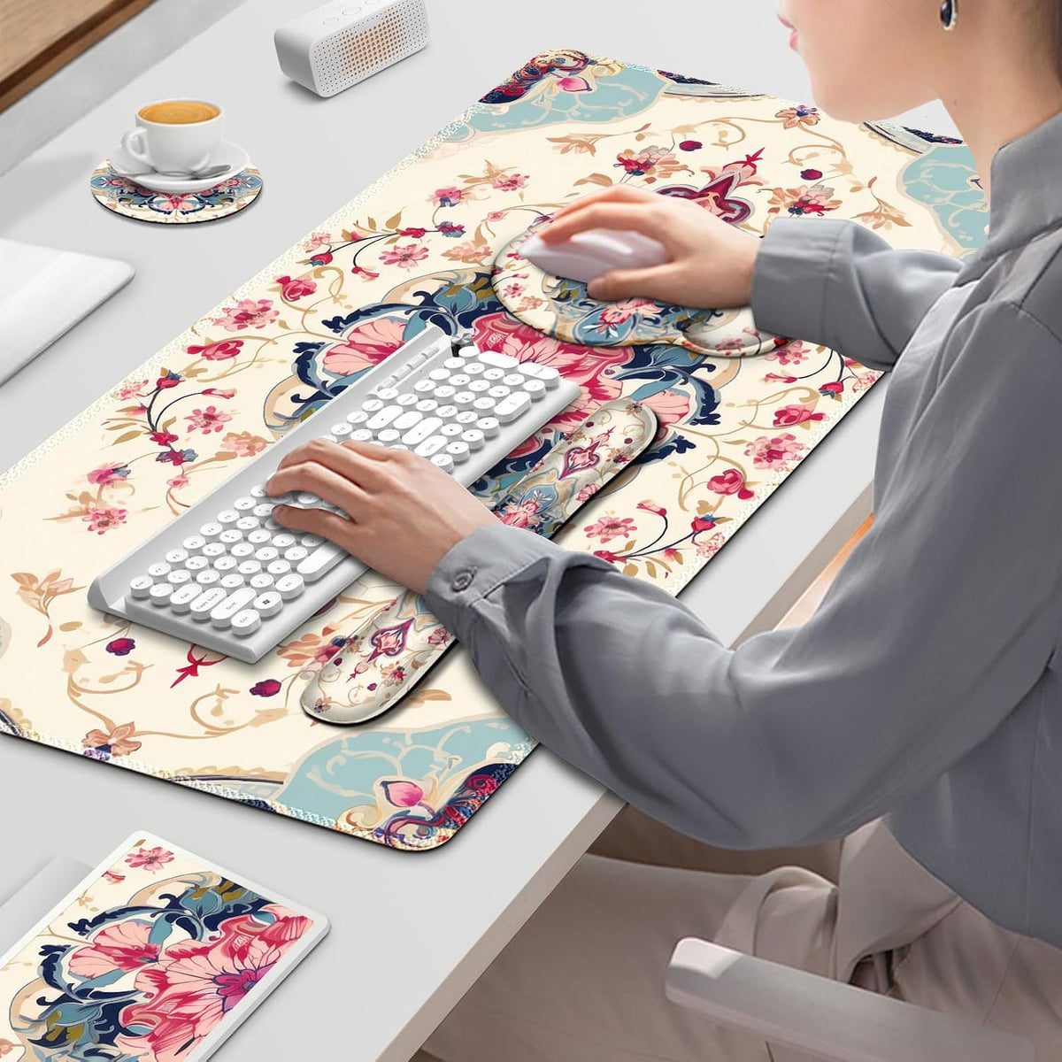 Gaming Mouse Pad, Large Desk Mat Cute Desk Pad Protector, 4in1 XXL Mousepad - Image 7