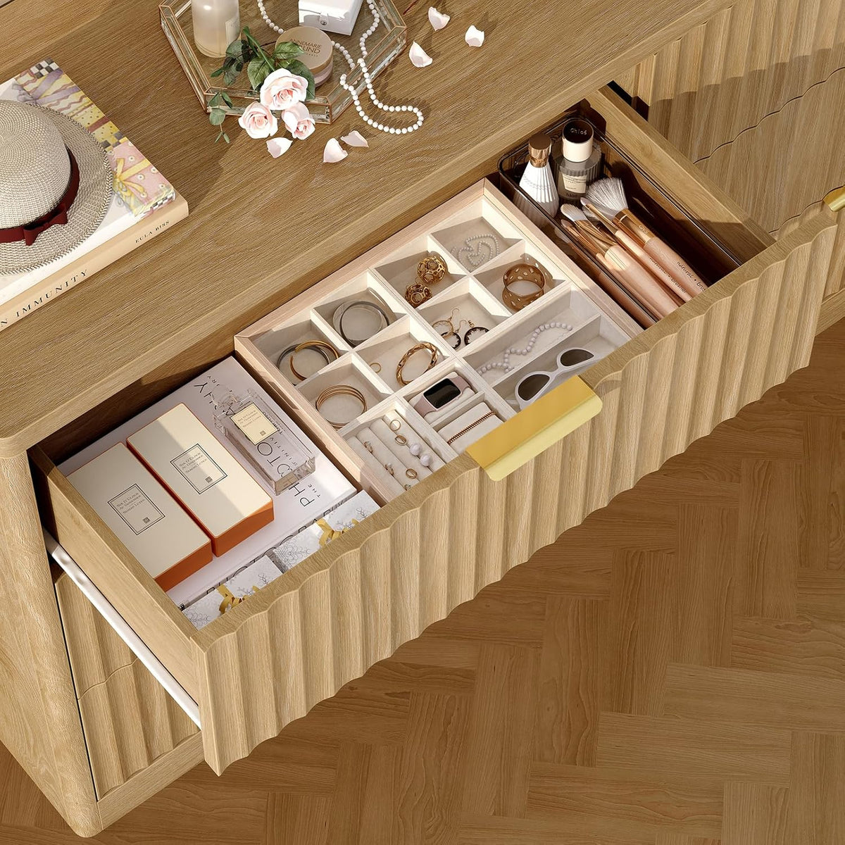 56.3'' Dresser for Bedroom with 6 Drawers, Dressers & Chest of Drawers with Curved Profile Design, 6 Drawer Dresser, Fluted Dressers, Wood Dressers for Bedroom, Living Room, Natural - Image 5