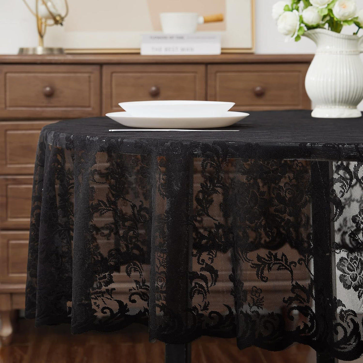Warm Home Designs 48 Inch Round Black Gothic Tablecloth. MTC Black Round 48 - Image 3